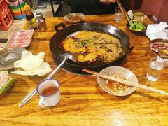 -周幺妹重庆老火锅(银泰城总店)