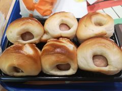 法兰克福肠芝士面包-盒马鲜生(财富中心店)