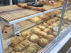 -焙丽拾光(麦凯乐直营店)