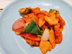 菠萝咕咾肉-新世界餐厅(万达店)