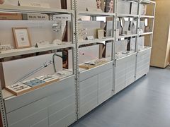 -无奔眼镜·蔡司·依视路授权店(朝阳大悦城店)