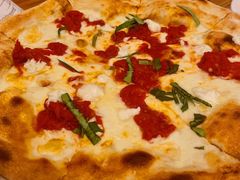 -城市大道红炉披萨烘焙坊