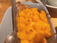 -蜜桃餐厅·伴山(湖滨商业街店)