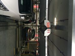 iphone_upload_pic-上海喜玛拉雅酒店-停车场