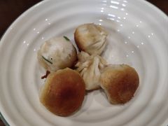-赵宝美煎包店
