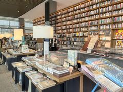 -茑屋书店(天目里店)