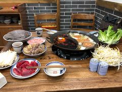-小天鹅火锅·一线江景洪鼎旗舰店(洪崖洞店)