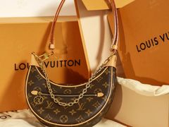 -聚云奢二手奢侈品黄金手表包包回收·中古店(中福城店)