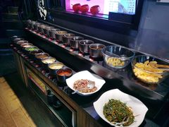自助调料区-九鼎轩脆毛肚火锅(南京东路店)