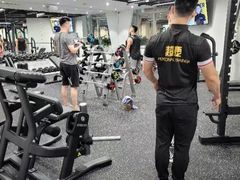 -超鹿运动(达信大厦店)