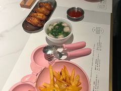 -静香HOUSE·全时段融合餐厅(七星欢乐颂店)