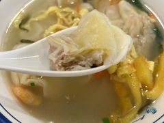-长人馄饨铺(解放街店)
