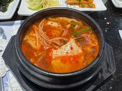 -青松馆韩国料理(香港中路佳世客店)