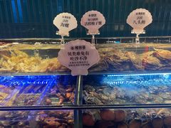 -雍容荟帝王蟹活龙虾展台自助(IFS黑金店)