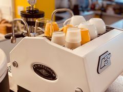 -YECLIP COFFEE黄色回形针咖啡