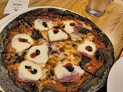 -城市大道红炉披萨烘焙坊