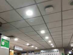 -浙江大学医学院附属口腔医院湖滨（延安）院区