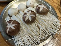 -韩景台烤肉(八大处店)