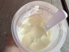 -正飞鲜奶(吐鲁番路店)