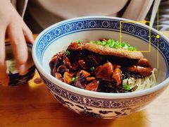 -沪西老弄堂面馆(定西路店)