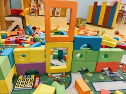 -MELAND(郑州万象城店)