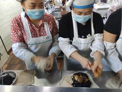 -芳婆糕团店(王府大街店)