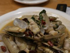 -天盛海鲜烧烤大排档·本地小海鲜·牟平腿穗子(幸福店)