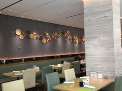 -上海虹桥君丽假日酒店(娄山关路地铁站店)