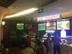 -海口骑楼小吃街