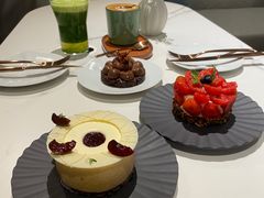 -潮一不贰·法式甜品·生日蛋糕·西式简餐(外滩店)