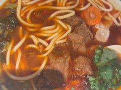 -鑫花溪牛肉米粉(凤凰街创始总店)