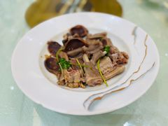 捞起鹅三宝-聚福山莊·寻味顺德(北滘店)