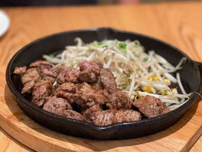 爵士屋(颐堤港购物中心店)-"[寿司] 前几年疯狂的去拔草,几乎都吃过.