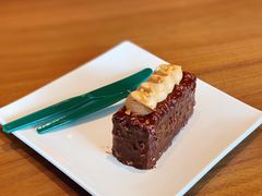 海盐焦糖味坚果蛋糕-星巴克(天津五大道店)