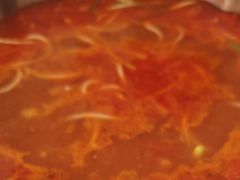 -毛辣果·贵州红酸汤牛肉火锅(西单店)