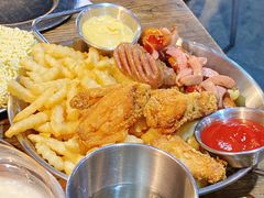 双拼炸鸡-MI WU FACTORY米屋美食工厂餐厅(绿地店)