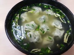 荠菜鲜肉小馄饨-王家沙点心店(万航渡路店)