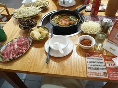 -黔三一夺夺粉酸汤火锅(百信店)