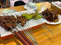 -亿牌牌东北烧烤(怀特店)
