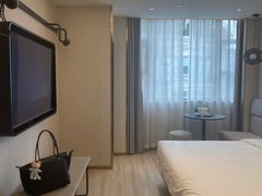 -成都宽窄巷子奎星楼街亚朵X酒店