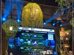 -临界音乐酒馆·小龙虾·江湖菜(华熙LIVE·鱼洞店)