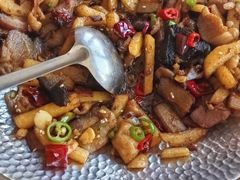 -老唐三下锅 ·张家界地标美食(溪布街店)