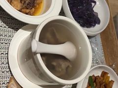 -臻儿屿月子会所(茶山店)