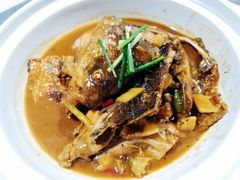 大碗鱼头-董厨煨汤馆(车站路店)