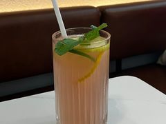 粉红斑马暴打柠檬-必胜客(沈辽路万达店)