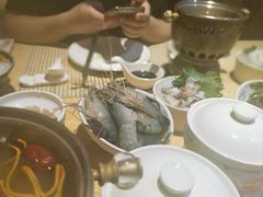 -雍和会海鲜姿造自助(湖东路店)