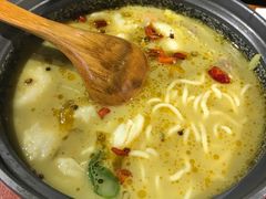 -周鱼小馆石锅酸菜鱼(活力汇店)