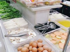-荣吉招牌自助骨头锅(顾乡店)