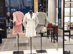 -CHANEL(戴高乐机场T 2E店)