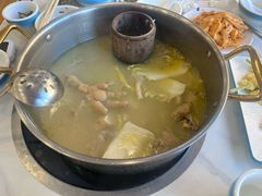 -朴小妹人参鸡汤火锅(长白山万达店)